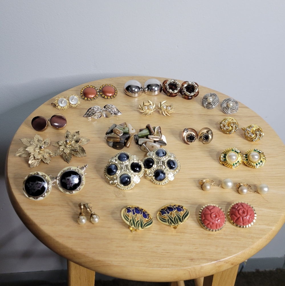 LOT OF 19 Pairs Of Clip & Screw On Earrings Signed/Unsigned, Avon, Coco, Trifari
